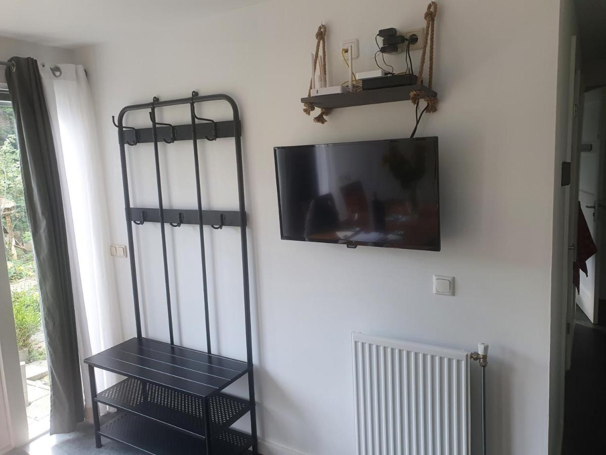Cottage Geestmerambacht, Een Nieuw Vrijstaande Sfeervol En Landelijk Gelegen Vakantiewoning Koedijk Esterno foto